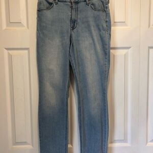 Old Navy high rise wow straight sz 12 jeans